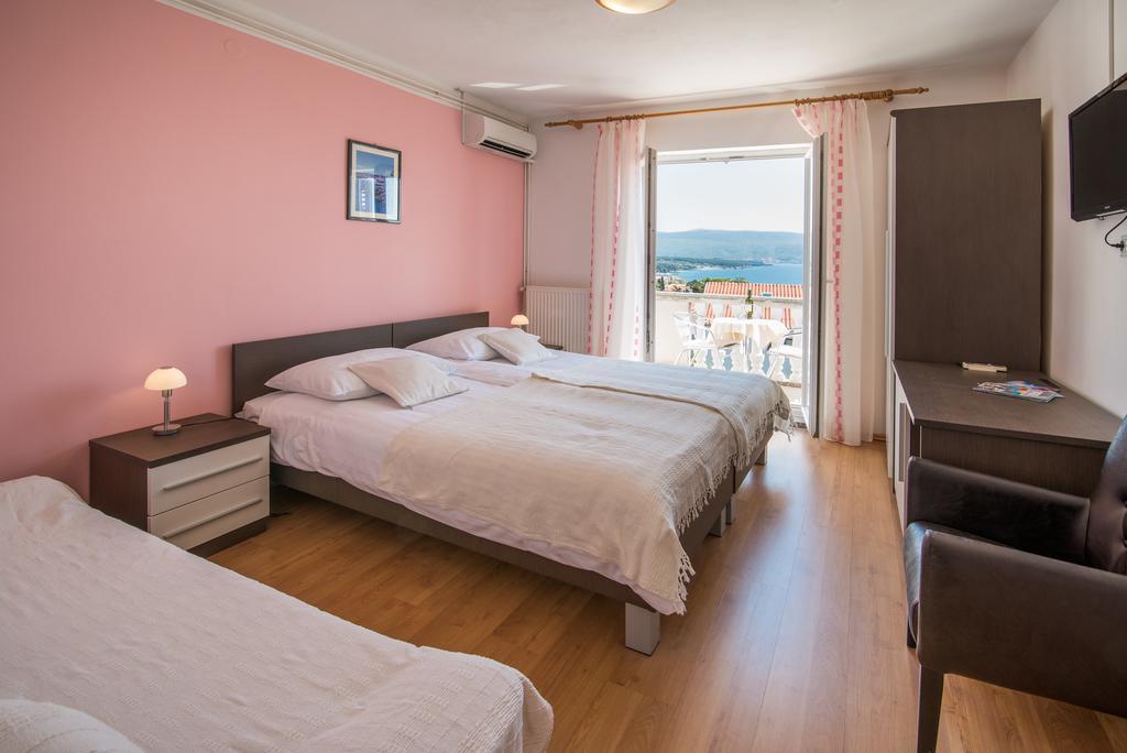 B&B Villa Ana 크르크 외부 사진