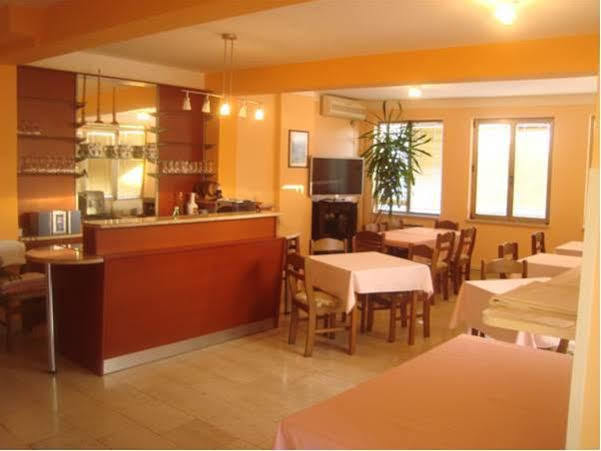 B&B Villa Ana 크르크 외부 사진