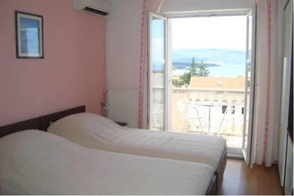 B&B Villa Ana 크르크 외부 사진